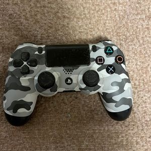 Camouflage play station 4 controller